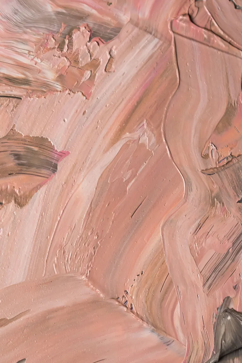 Rosa de pedra, d'Ingrid Bosch: acrílic i pols de marbre sobre tela, 150 × 100 cm